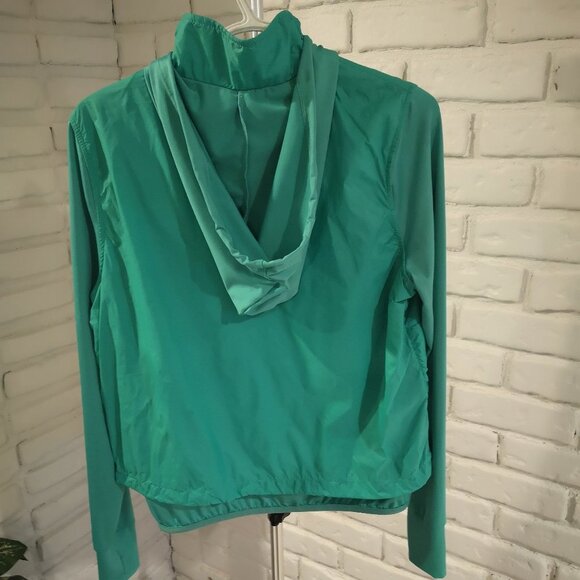 Avia Ladies Green Double Layer Lightweight Running Jacket with Hood - Picture 2 of 11